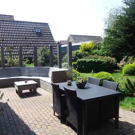 Holiday home Holiday Waddenbries *