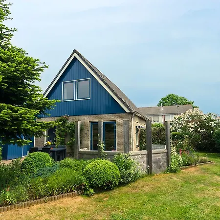 Holiday Waddenbries Holiday home